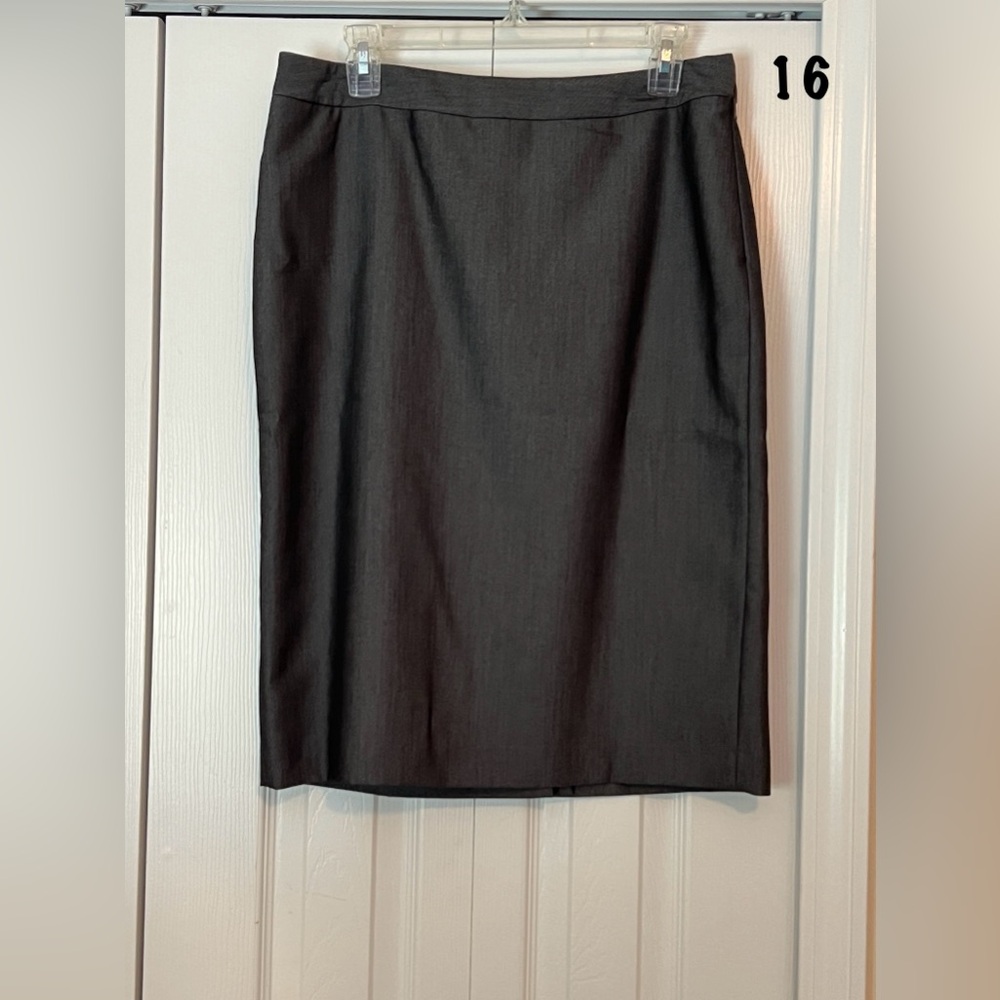 Jones New York suit separates size 10 charcoal